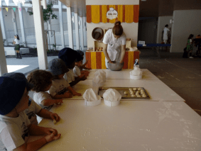 crian&ccedil;a5