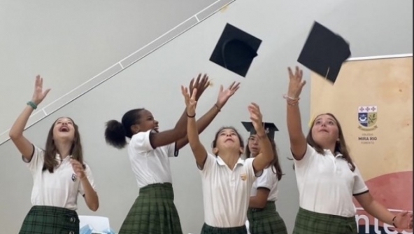 Planalto - Exames de Cambridge 
