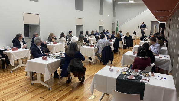 Planalto - Projeto “Mesa para dois”