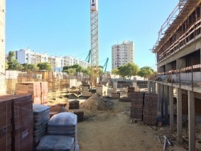 305 20161008 Corpo D patio central